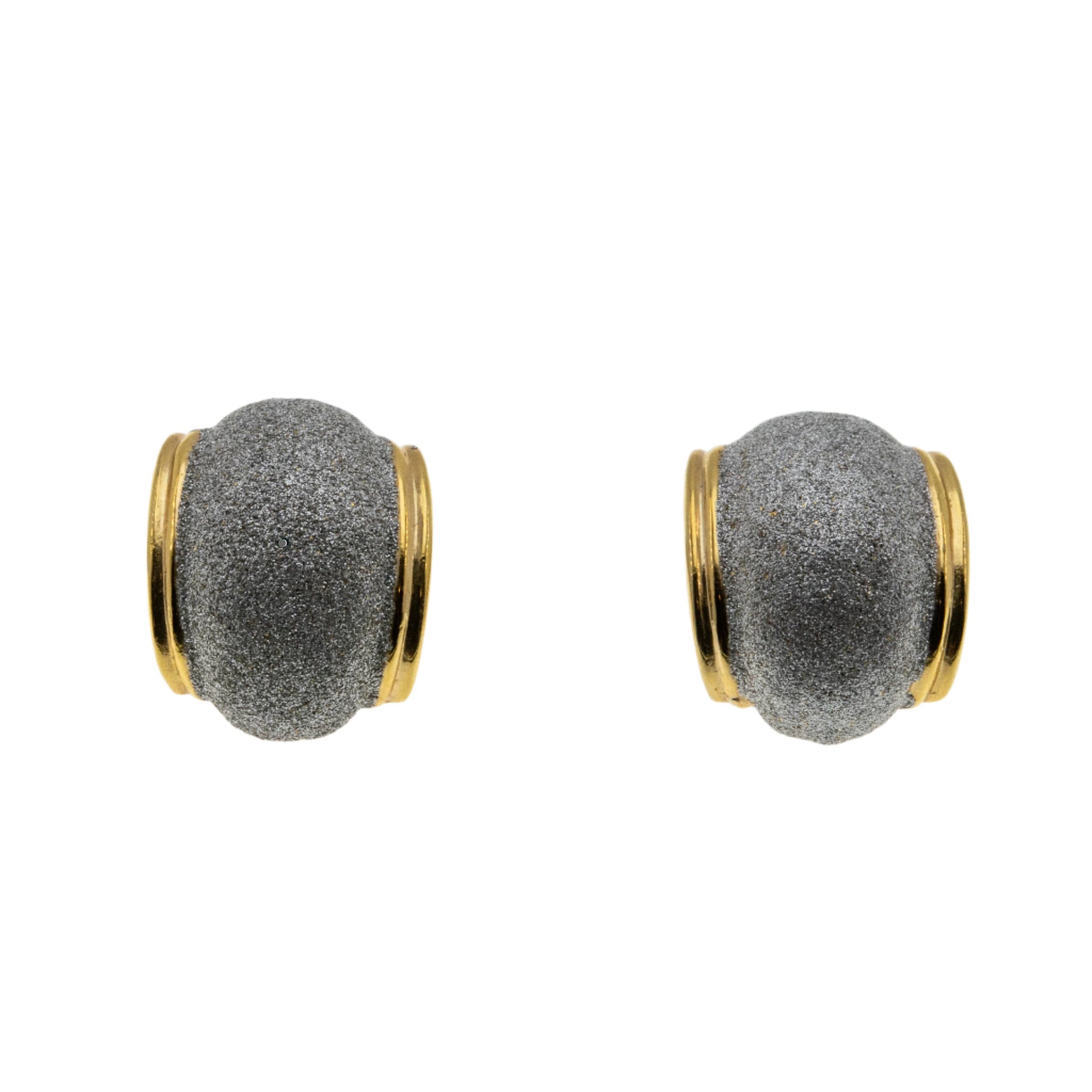 Texture & Style - Vintage Retro Gold Plated Two Tone Clip-On Earrings (VE447)