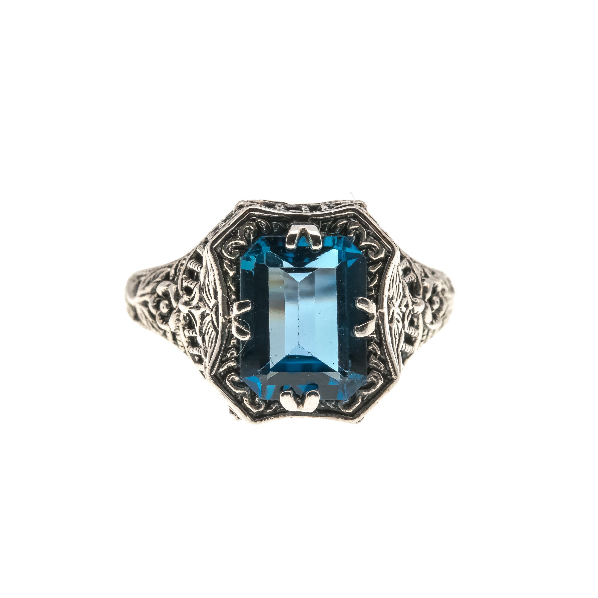 Fantastic Seas - Estate Sterling Silver London Blue Topaz Filigree Ring (ER078)