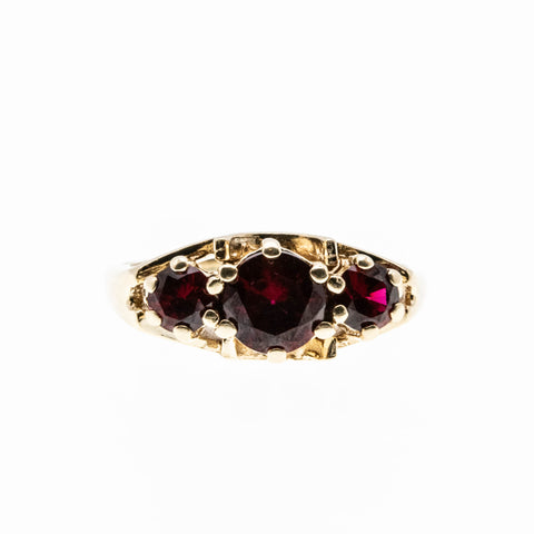 Red, Red, Wine - Vintage 10K Gold Synthetic Ruby Trio Ring (VR988)