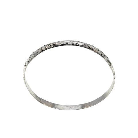 Silvery Adornment - Vintage Mexican Sterling Silver Engraved Scrolls Bangle Bracelet (VB124)