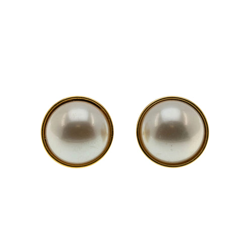 Pearl Girl - Vintage Gold Plated Mabé Pearl (Simulated) Stud Earrings (VE465)