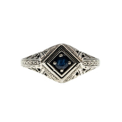 A Touch Of Indigo - Estate Sterling Silver Natural Blue Sapphire Filigree Ring (ER401)
