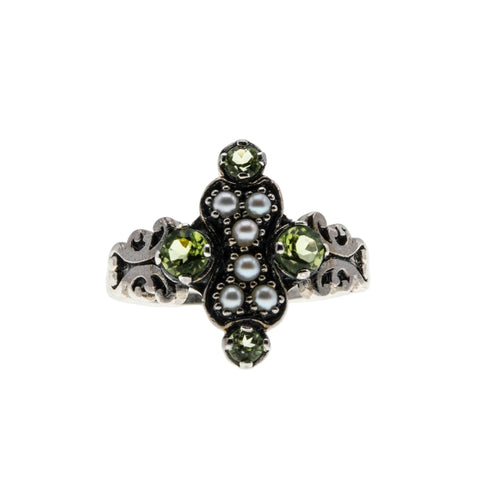 Green Flash Sunrise Over The Sea - Estate Sterling Silver Natural Peridot & Seed Pearl Ring (ER414)