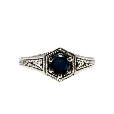 Indigo & Hearts - Estate Sterling Silver Natural Sapphire Filigree Engraved Ring (ER422)