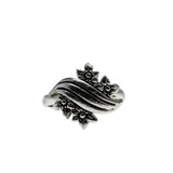 Forget Me Knot - Vintage Signed 'Sarah Coventry' Silver Metal Ring (VR1058)
