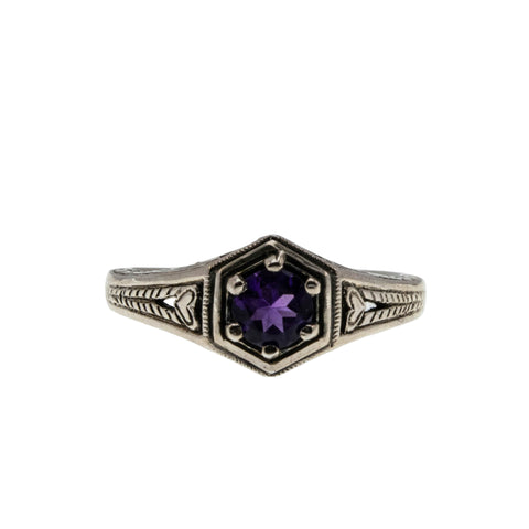 Lavender & Hearts - Estate Sterling Silver Natural Amethyst Engraved Filigree Ring (ER425)