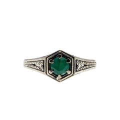 & Hearts - Estate Sterling Silver Natural Emerald Engraved Filigree Ring (ER426)