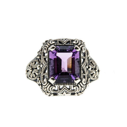 Plums & Violets - Estate Sterling Silver Natural Amethyst Filigree Ring (ER297)