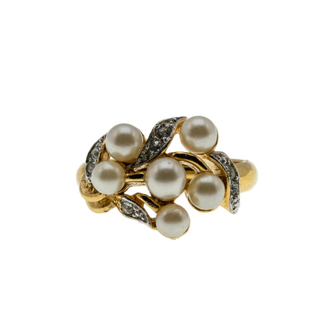 Avon Calling - Vintage Signed 'Avon' Gold Plated Simulated Pearl & Crystal Rhinestone Cluster Ring (VR1101)