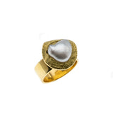 Nature's Luxury - Vintage Italian 18K Gold Mabé Pearl Textured Ring (VR885)
