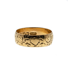 On This Day In 1864 - Victorian English Rare 18K Gold Carved Wedding Band Ring (VICR166)