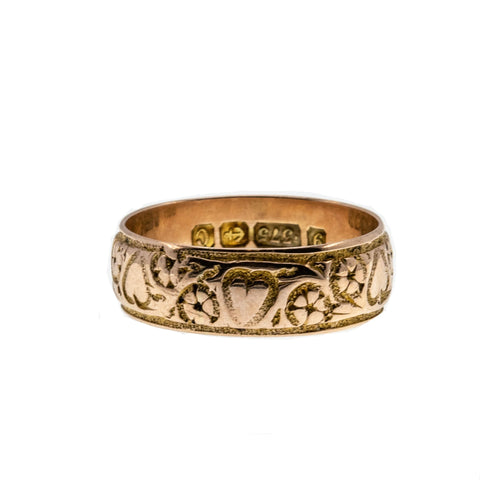 On This Day in 1902 - Edwardian 9K Rose Gold Engraved 'Hearts & Forget Me Nots' Engraved Wedding Band Ring (EDR071)