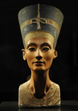 Nefertiti - Vintage Gold Plated Egyptian Queen Pendant & 14K Gold Fill Chain (VP298)