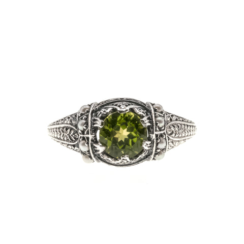 Jewel Of The Amazon - Estate Sterling Silver Natural Peridot & Seed Pearl Ring   (ER159)