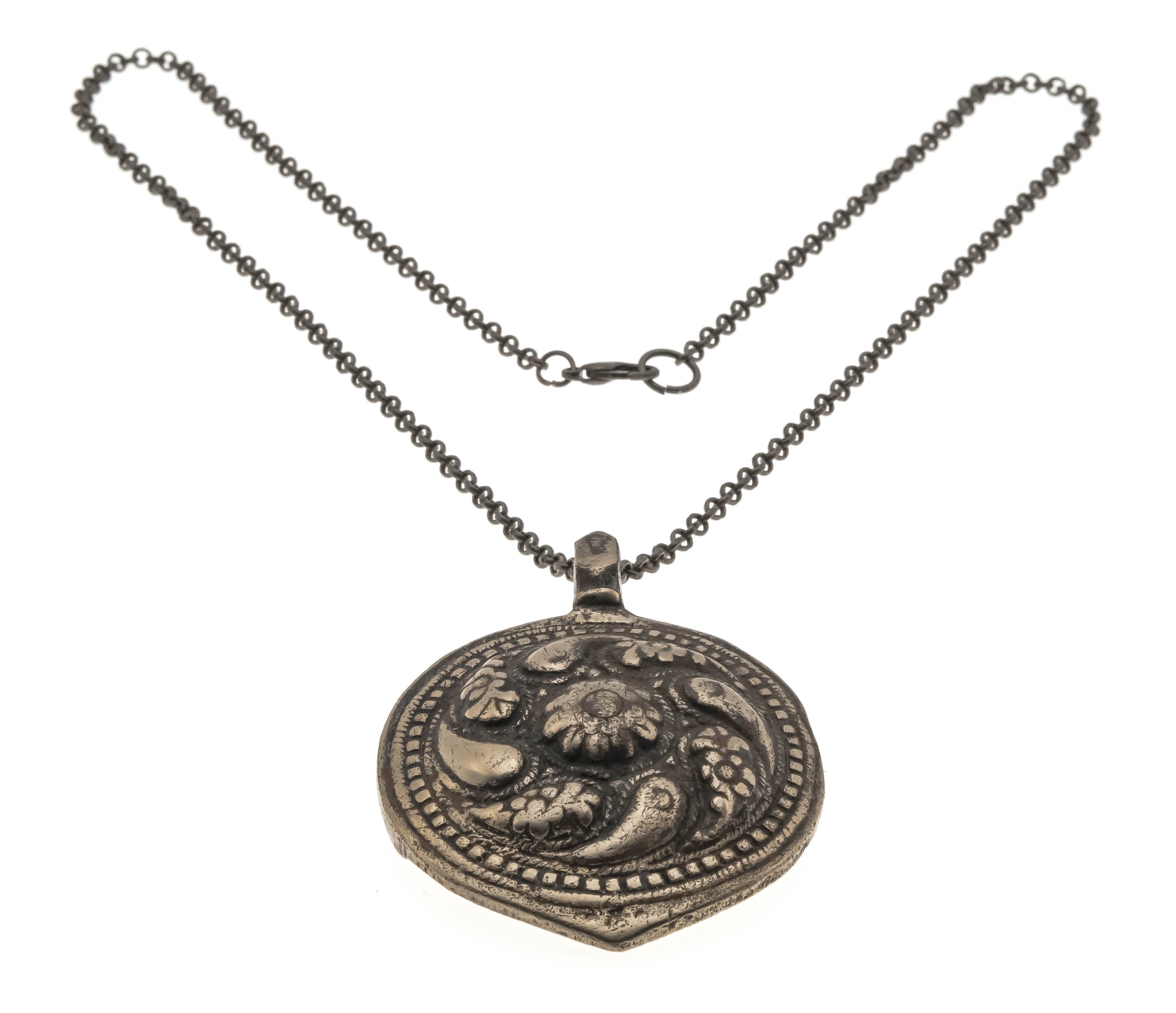 Shield pendant discount